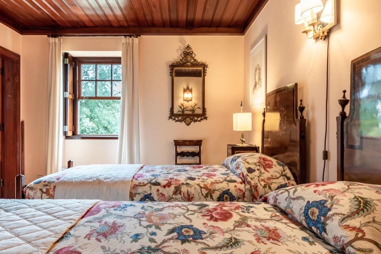 Quinta De Mouraes Casa Dos Rododendros Pension Lever Buitenkant foto
